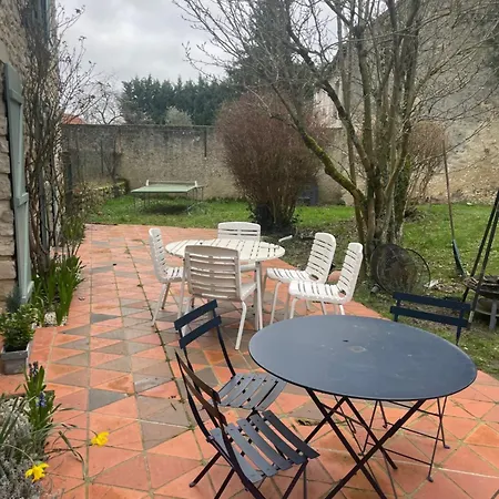 Maison De Caractère, Conviviale